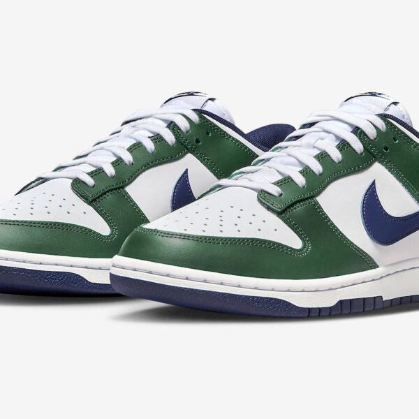 Nike Dunk Low “Fir/Midnight Navy”